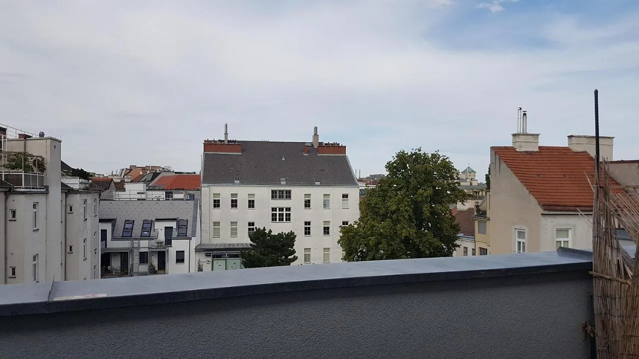 Apartment Moderne Maisonette Mit Terrasse Vienna
