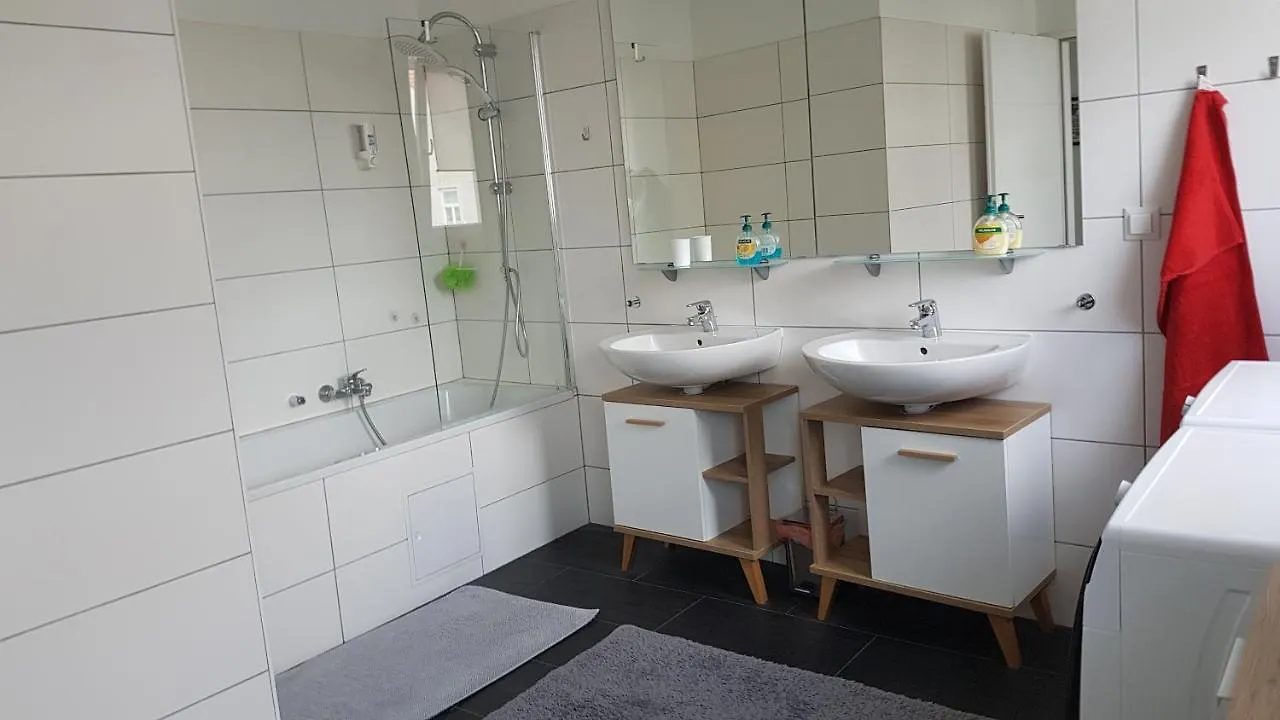Moderne Maisonette mit Terrasse Wien Österreich